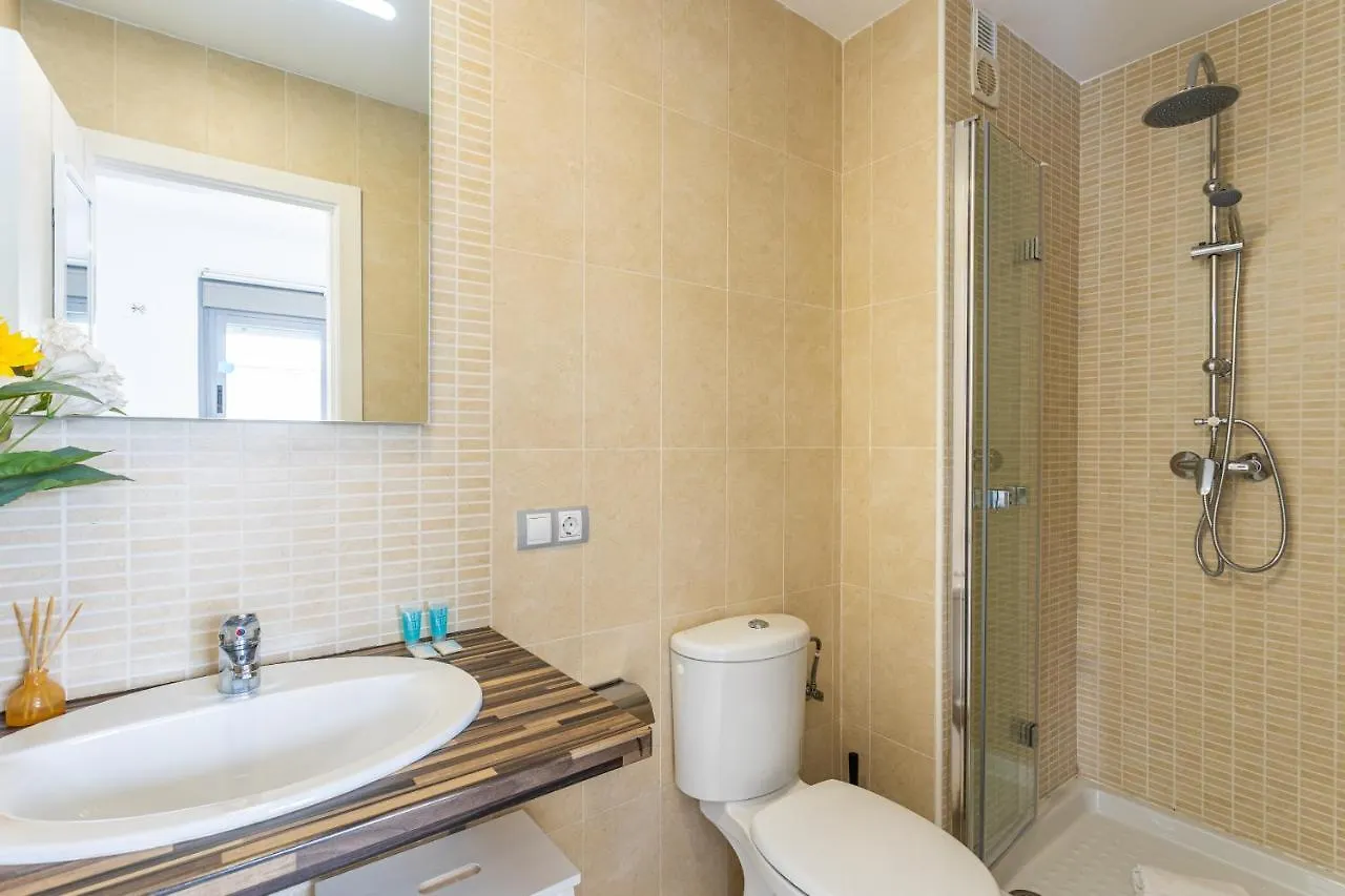 Holidays2Malaga Dos Aceras Apartment 0*, Malaga Spain